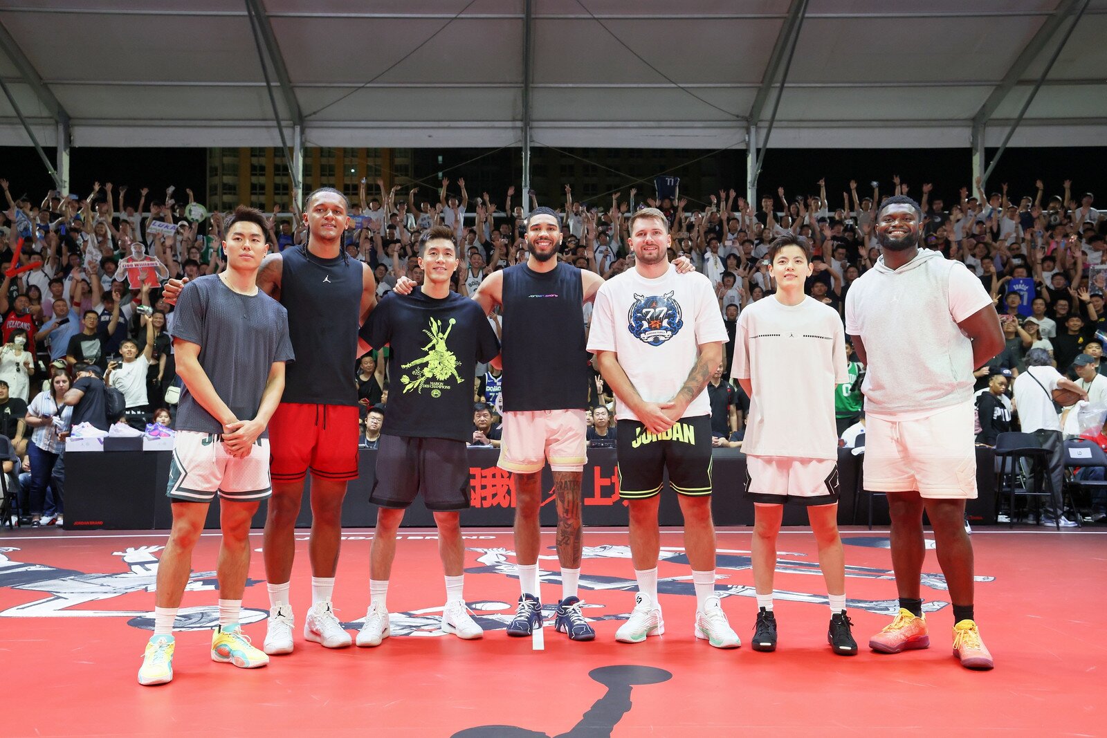 NBA球星谈中国篮球氛围：