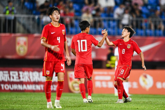 U19国青杨铭锐破门助队1-0胜澳 青训新星闪耀赛场