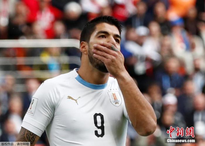 苏亚雷斯度假时携手心理咨询师挽救试图自杀的